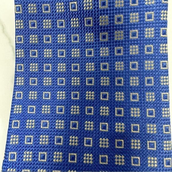 Michael Kors Silk Tie - Picture 4 of 4